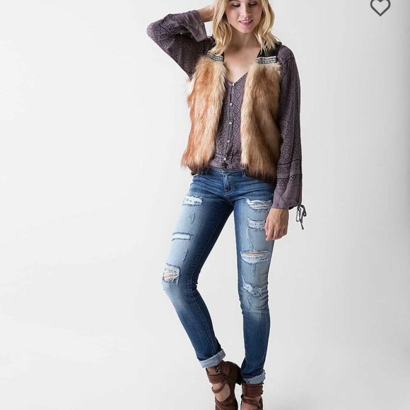 ❗️Host pick❗️ NWOT Gimmicks vest - Picture 3 of 7